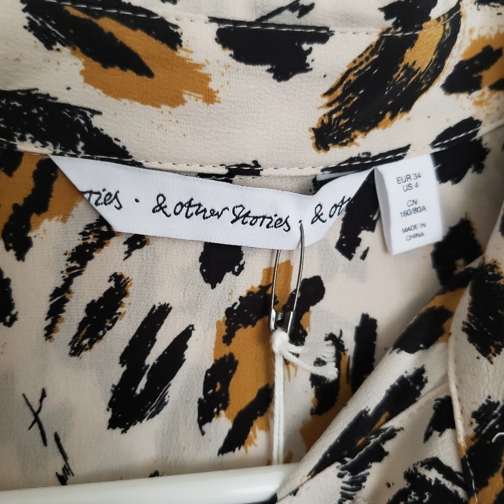 LAST ONE! & Other Stories leopard print blouse - Picture 5 of 8